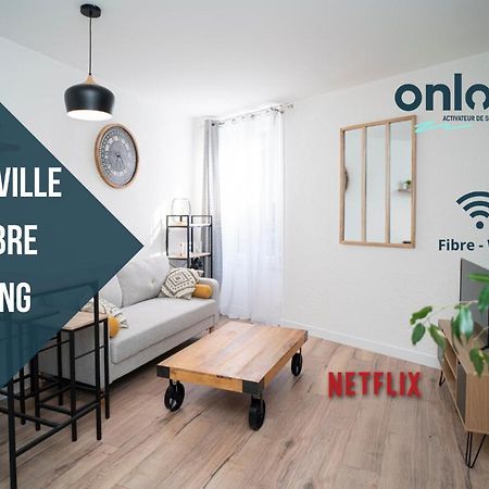Onloc - Appart Reveil Proche Halles Avec Parking ポー エクステリア 写真