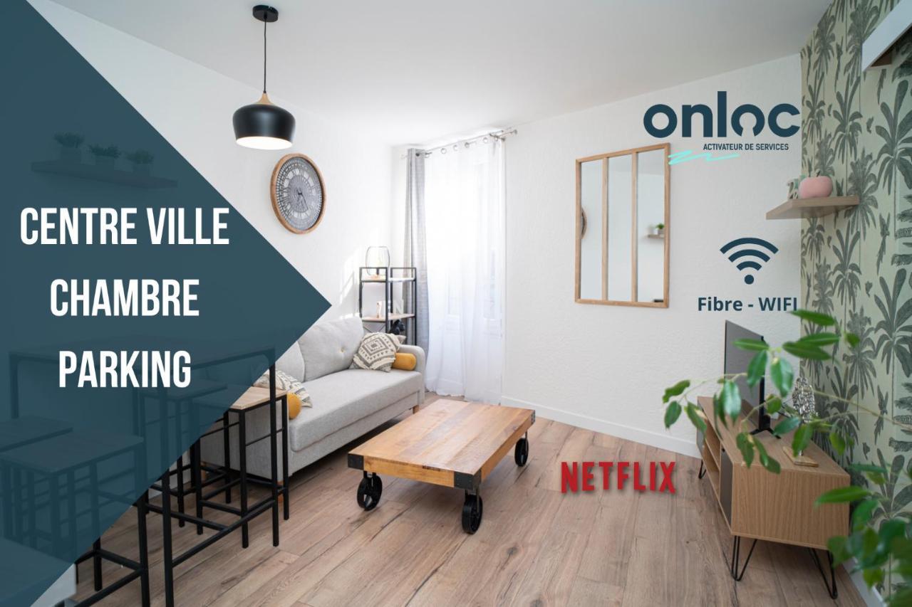 Onloc - Appart Reveil Proche Halles Avec Parking ポー エクステリア 写真
